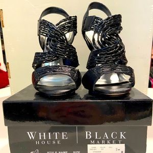 White House black market heels size 6